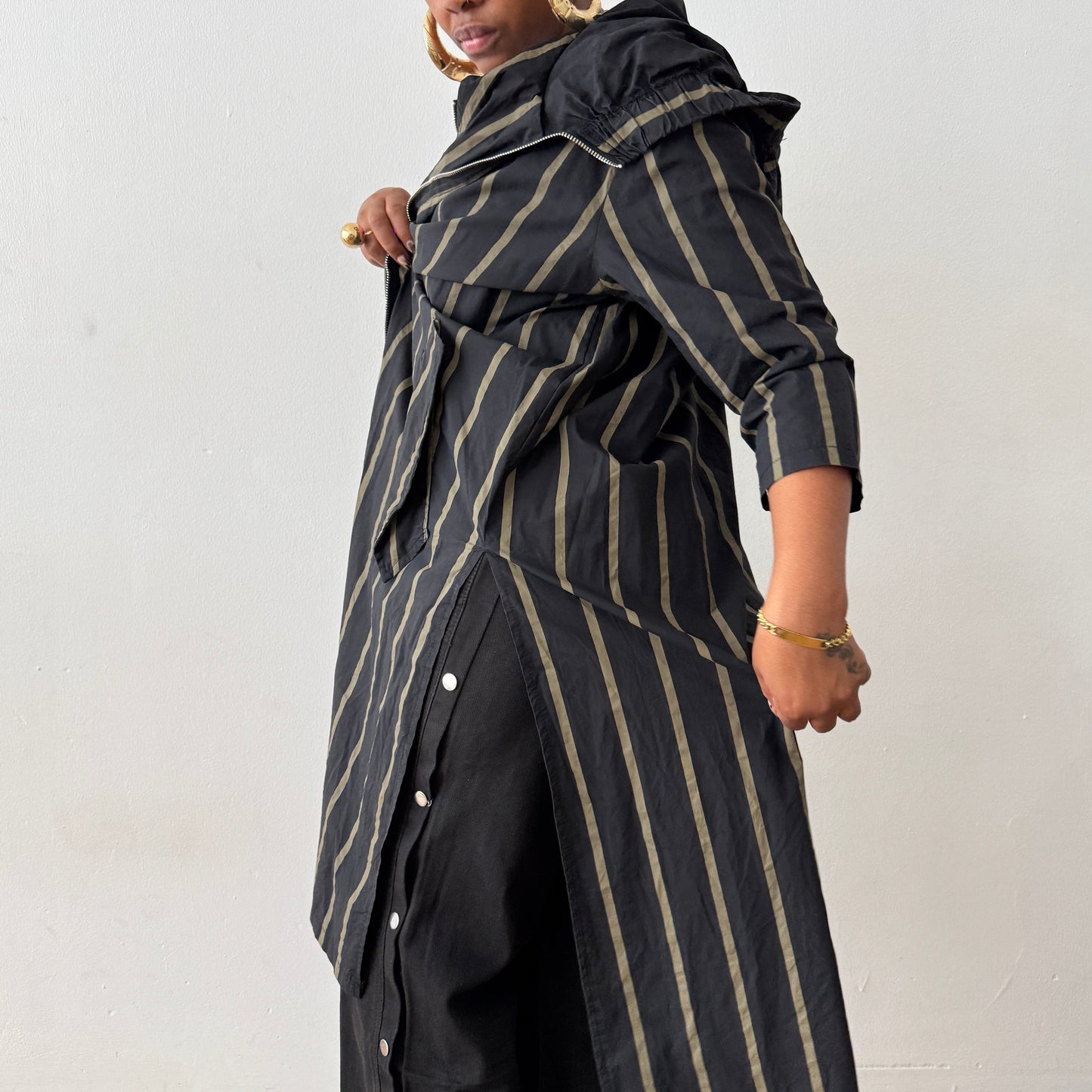 Newly Added: 3/4 Light Windbreaker