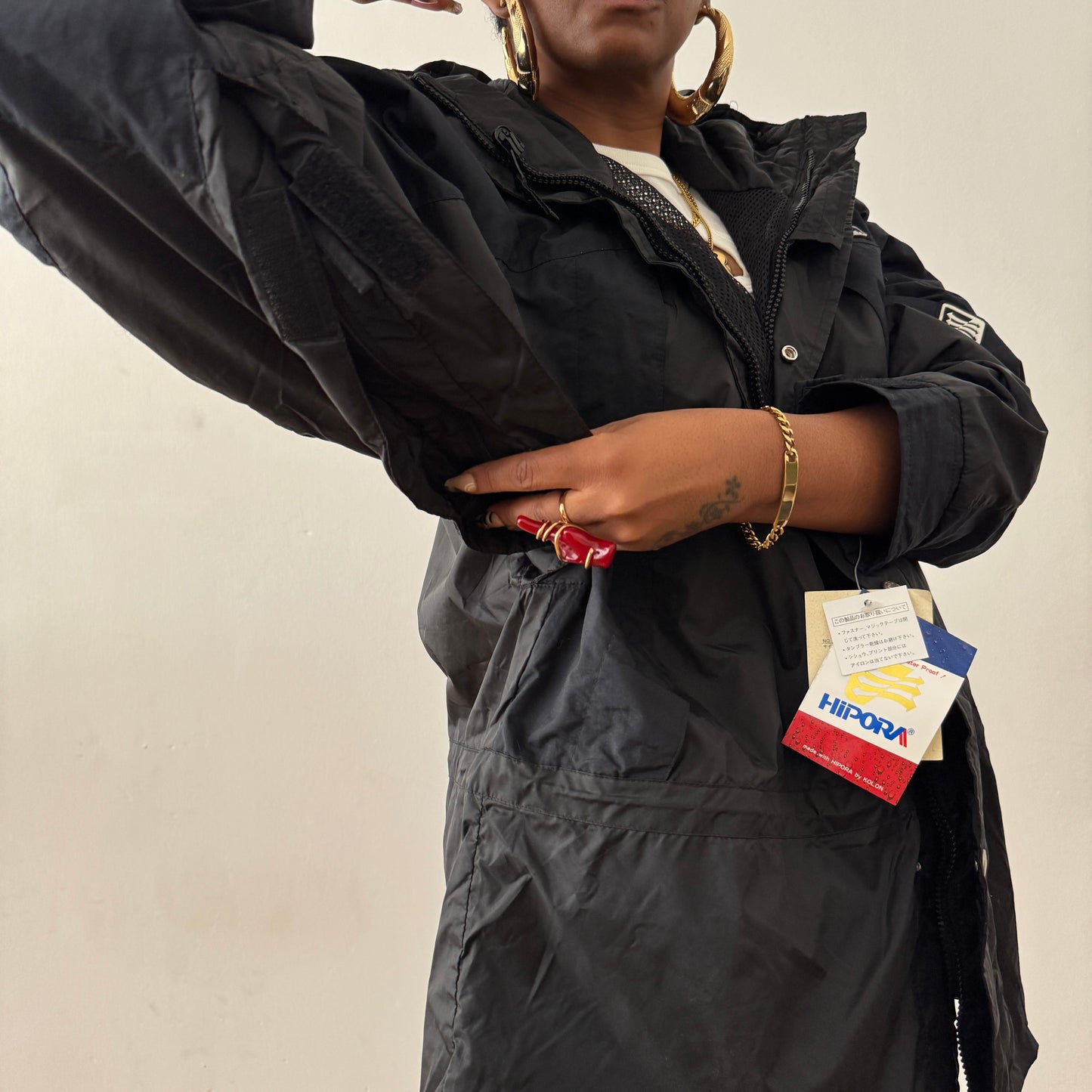Newly Added: Branded Hiking Detailed Windbreaker