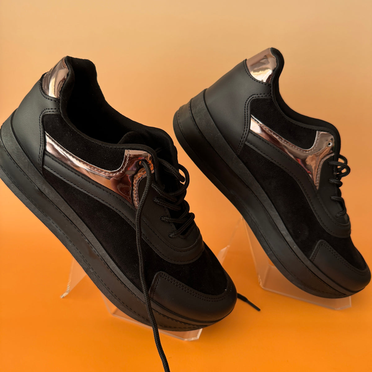 Brand New Tom Tom Sneakers – Thrift Happens