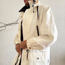 Load image into Gallery viewer, Light Sports Jacket