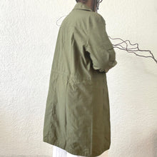 Load image into Gallery viewer, Light Sporty Trench