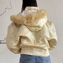 Load image into Gallery viewer, Winter Short Jacket