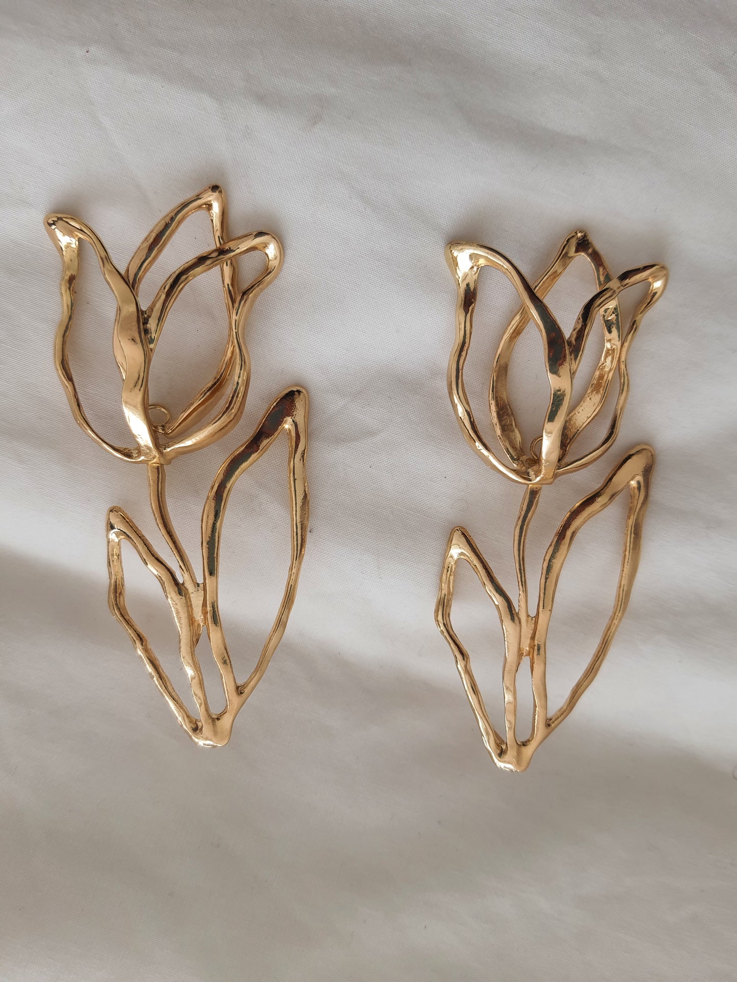 Jewellery: Gold Plated Flower Earrings - Thrift Happens 2