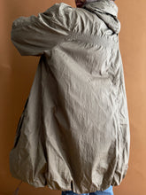 Load image into Gallery viewer, Newly Added: Nylon Vintage Bubble Windbreaker
