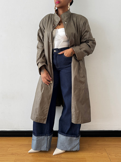 Light Basic Trench