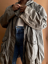 Load image into Gallery viewer, Newly Added: Nylon Vintage Bubble Windbreaker