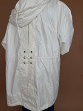 Load image into Gallery viewer, Newly added: Vintage Lightweight Jacket