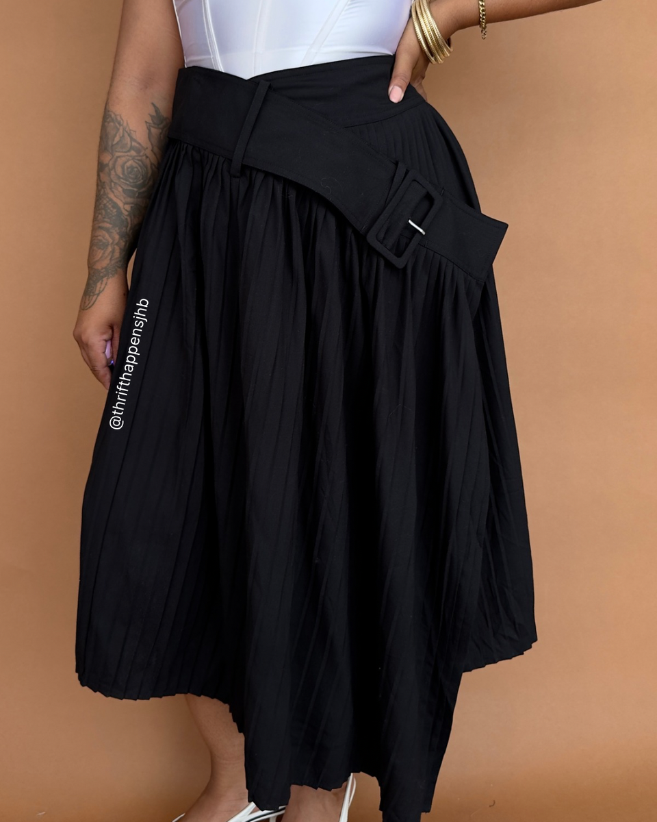 【美品✨】rokh ・Asymmetric Belter Skirt Branded Item: Rokh x H&M Black Asymmetrical Skirt – Thrift Happens