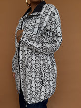Load image into Gallery viewer, Newly Added: Snake-Print Lightweight Jacket