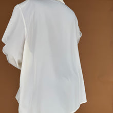 Load image into Gallery viewer, Newly Added: Vintage Blouse