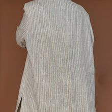 Load image into Gallery viewer, Newly Added: Vintage Blazer