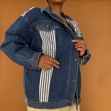 Load image into Gallery viewer, Newly Added: Vintage Denim Jacket
