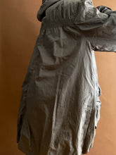 Load image into Gallery viewer, Newly Added: Nylon Vintage Bubble Windbreaker