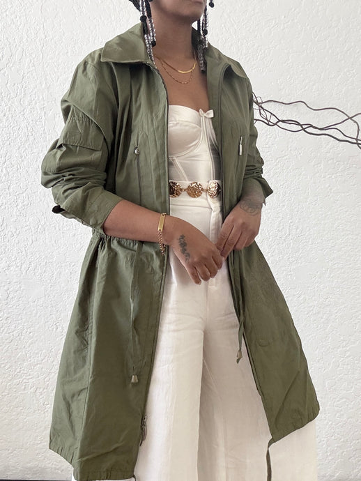 Light Sporty Trench