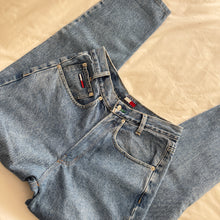 Load image into Gallery viewer, Branded Tommy Hilfigr Denim Jeans