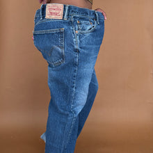 Load image into Gallery viewer, Newly Added: Branded 505 Levi’s Jeans